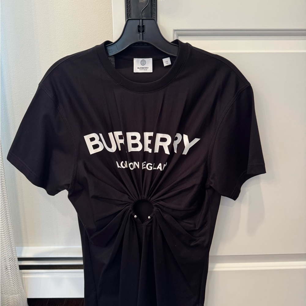 Burberry top